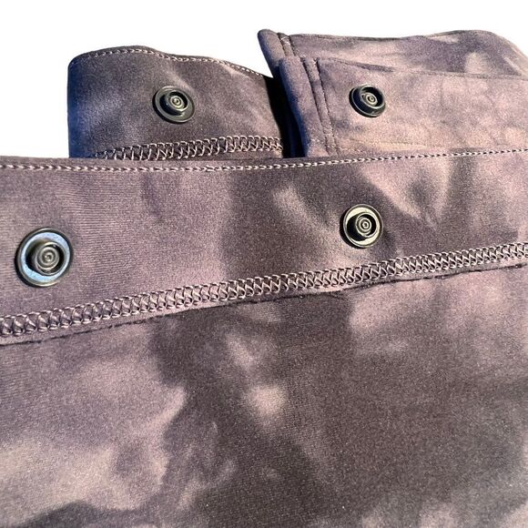 Lululemon Customizable Snap Scarf Tie Dye Gray - Picture 5 of 6